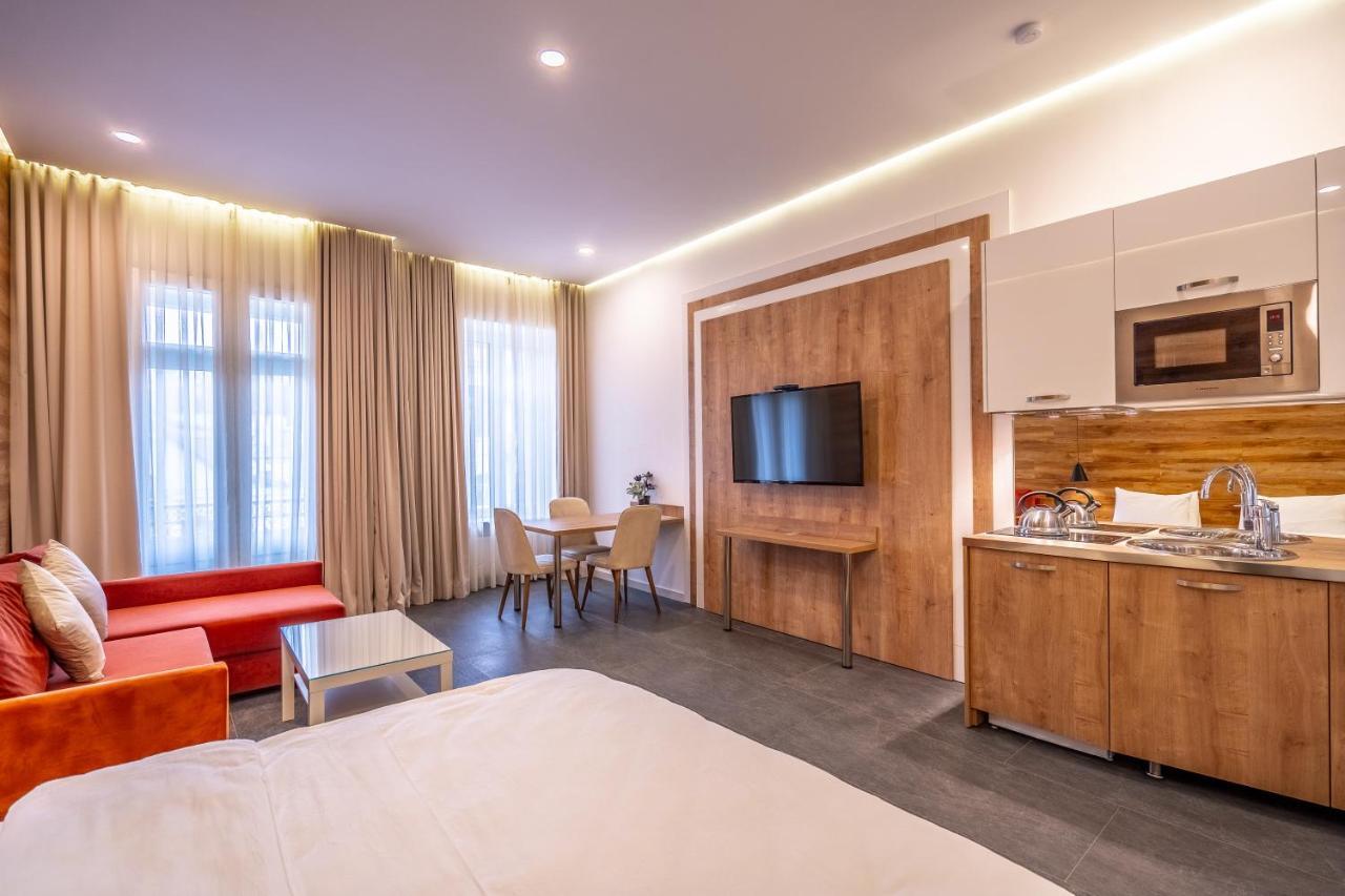 5 Star Apart Hotel Tbilisi Exteriör bild