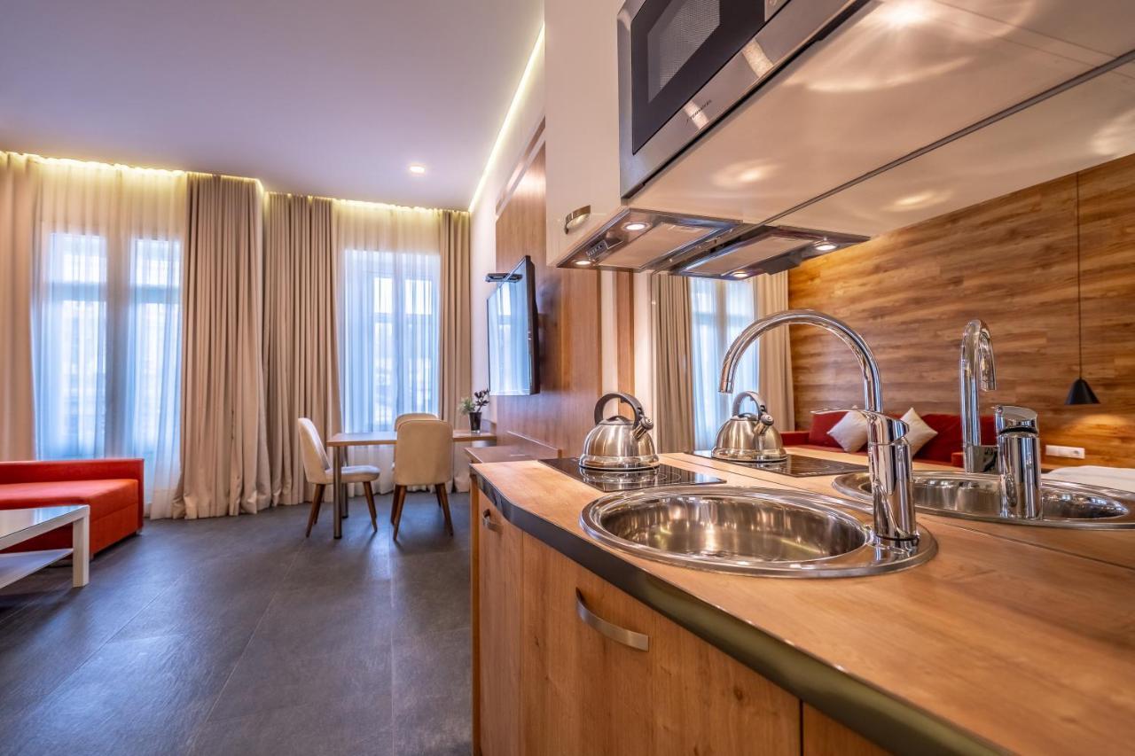 5 Star Apart Hotel Tbilisi Exteriör bild