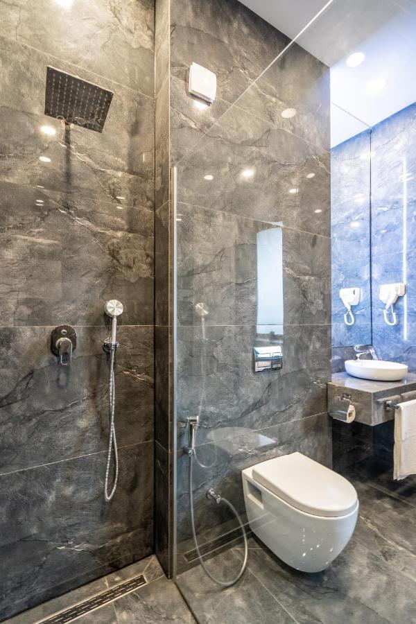 5 Star Apart Hotel Tbilisi Exteriör bild
